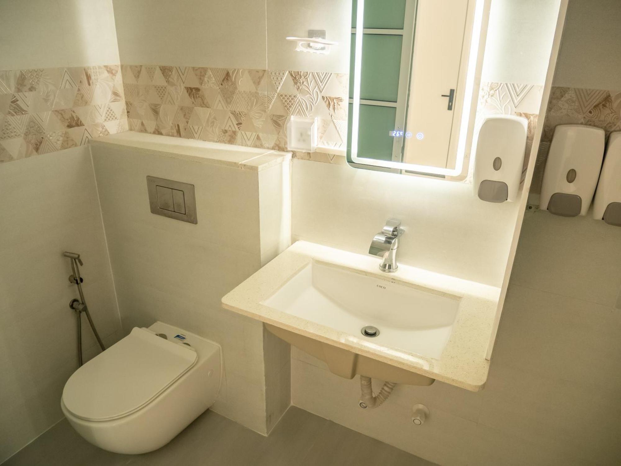 Beachfront Apartment Мале Экстерьер фото